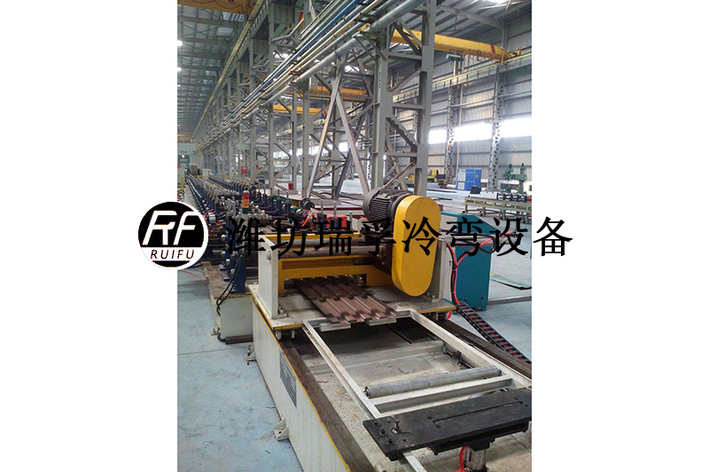 車(chē)廂板成型設(shè)備 (3).jpg